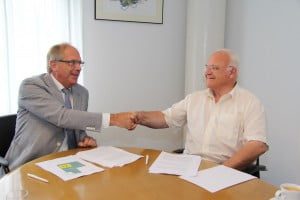 20140814 Ondertekening exploitatieovereenkomst Landgoed Bonaventura Maasdam 002
