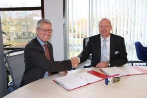 Foto ondertekening ROK