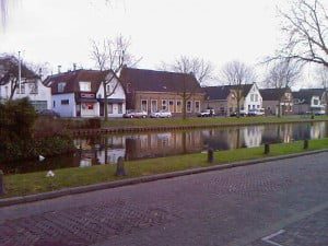 's-Gravendeel_-_Kreek