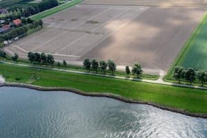 De locatie waar de windturbines mogelijk komen is het Spui in Piershil