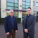 Directeur Ton Bervoets (links) met zijn zoon Jaco Bervoets, die tevens in het bedrijf actief is als Manager Projecten.