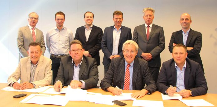 20160513 Ondertekening intentieovereenkomst aanpask winkelgebied 's-Gravendeel-1