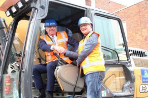 20160523 Sloop Nieuw Weverseinde Puttershoek Henk van Etten en Marcel Mulder 001