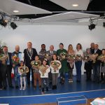 Te midden van vele vrienden, familie en collega’s kregen maar liefst 18 mensen de Nederlandse nationaliteit in de gemeente Hoeksche Waard - Foto: Gemeente Hoeksche Waard