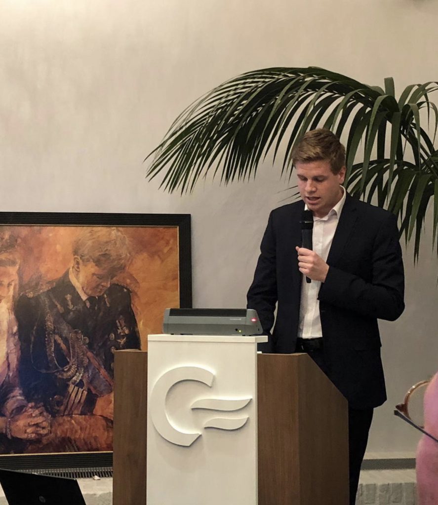 Jongeren willen starterswoningen in voormalig gemeentehuis van Cromstrijen in Numansdorp