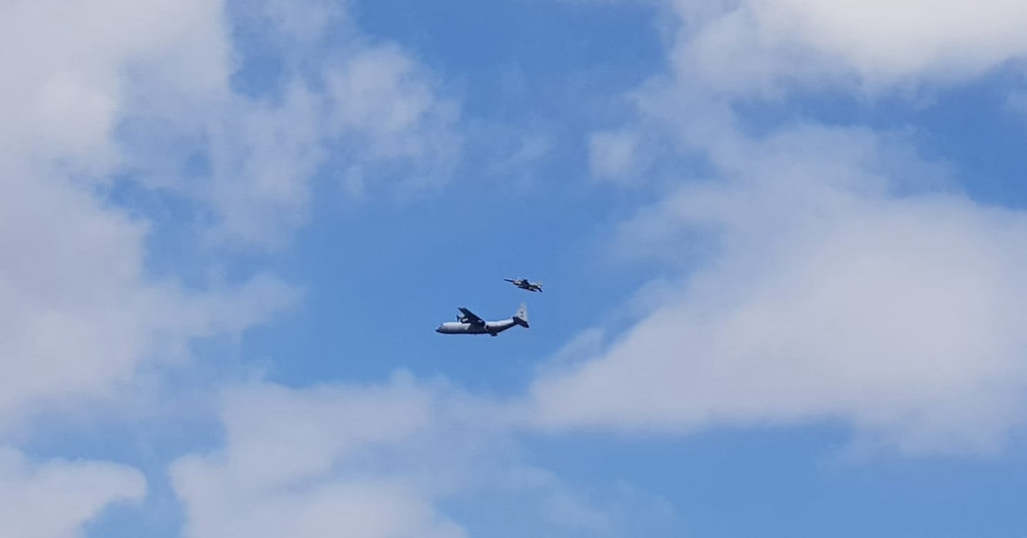 Luchtmacht met vliegtuigen boven de Hoeksche Waard - Foto Gertjan de Baat - Schildersbedrijf Hoeksche Waard