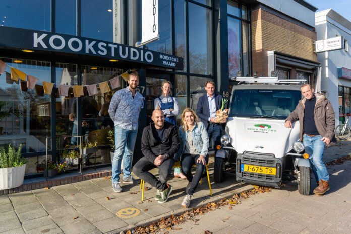 Eerste Hoeksch Verspakket officieel uitgereikt