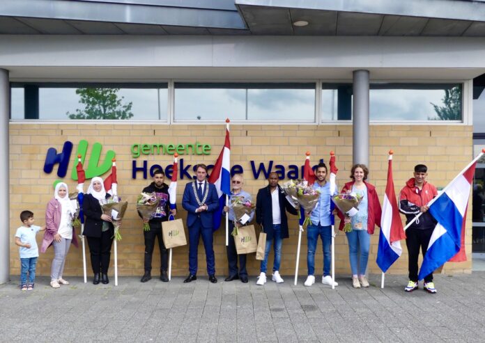 Naturalisatieceremonie-25-mei-2022-2048x1452