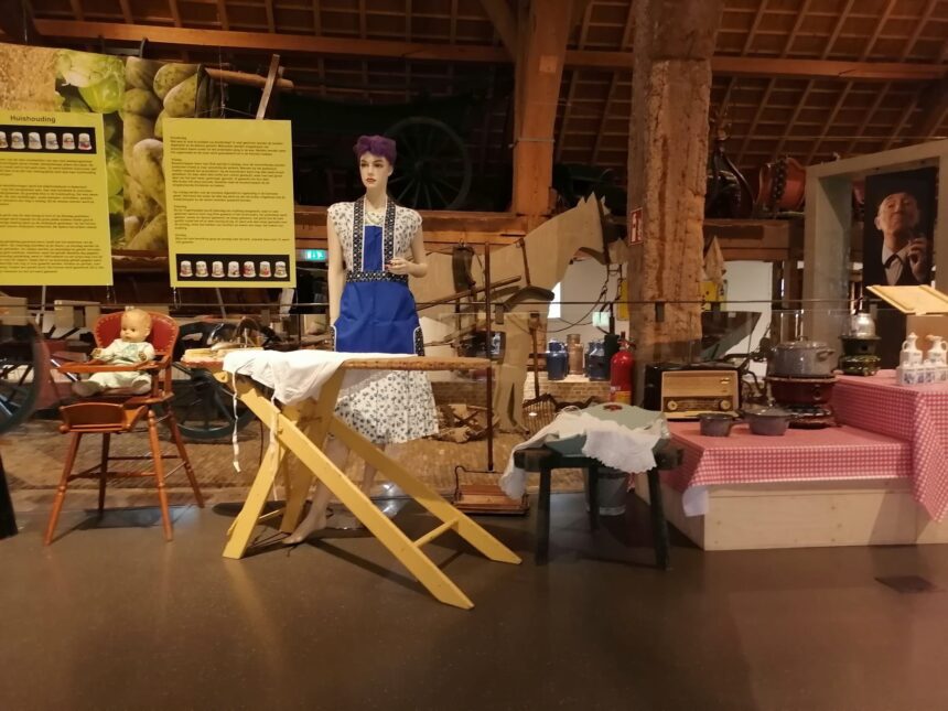 Tentoonstelling Van haokmust tot bouwhelm - Foto Museum HW