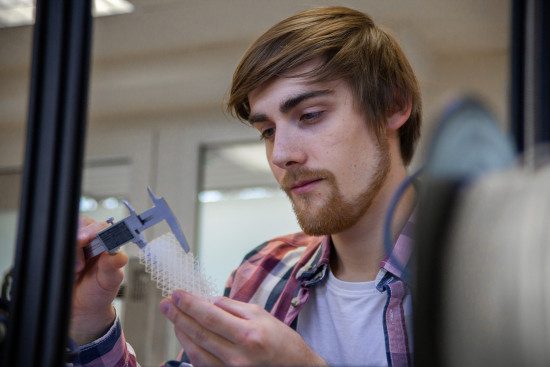 Maak je eigen sleutelhanger of oorbellen met de 3D-printer