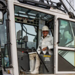 Feestelijke eerste paal voor woningen De Veldspring in Strijen