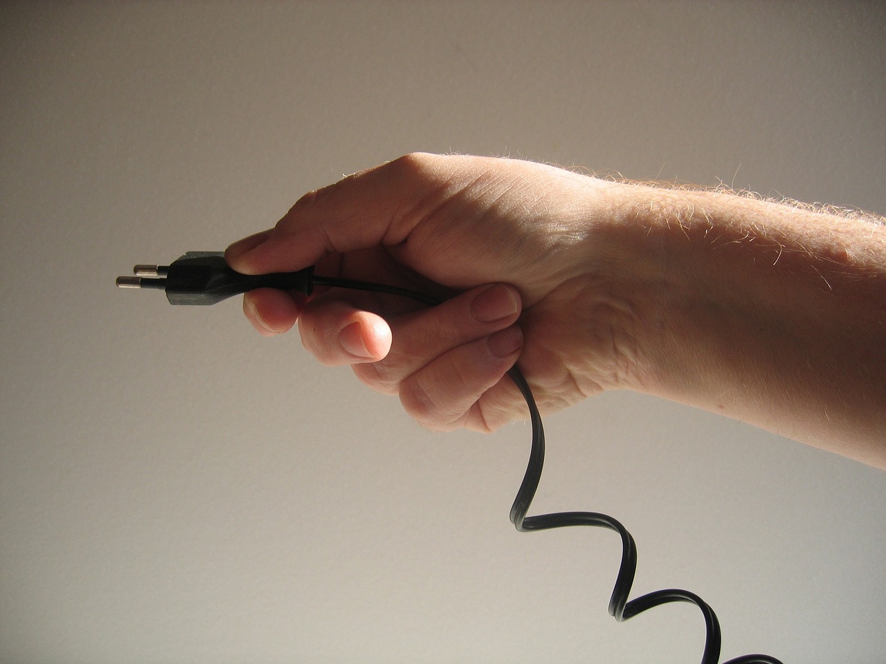 Werkzaamheden nieuwe elektriciteitskabel voor de Mariapolder van Strijensas