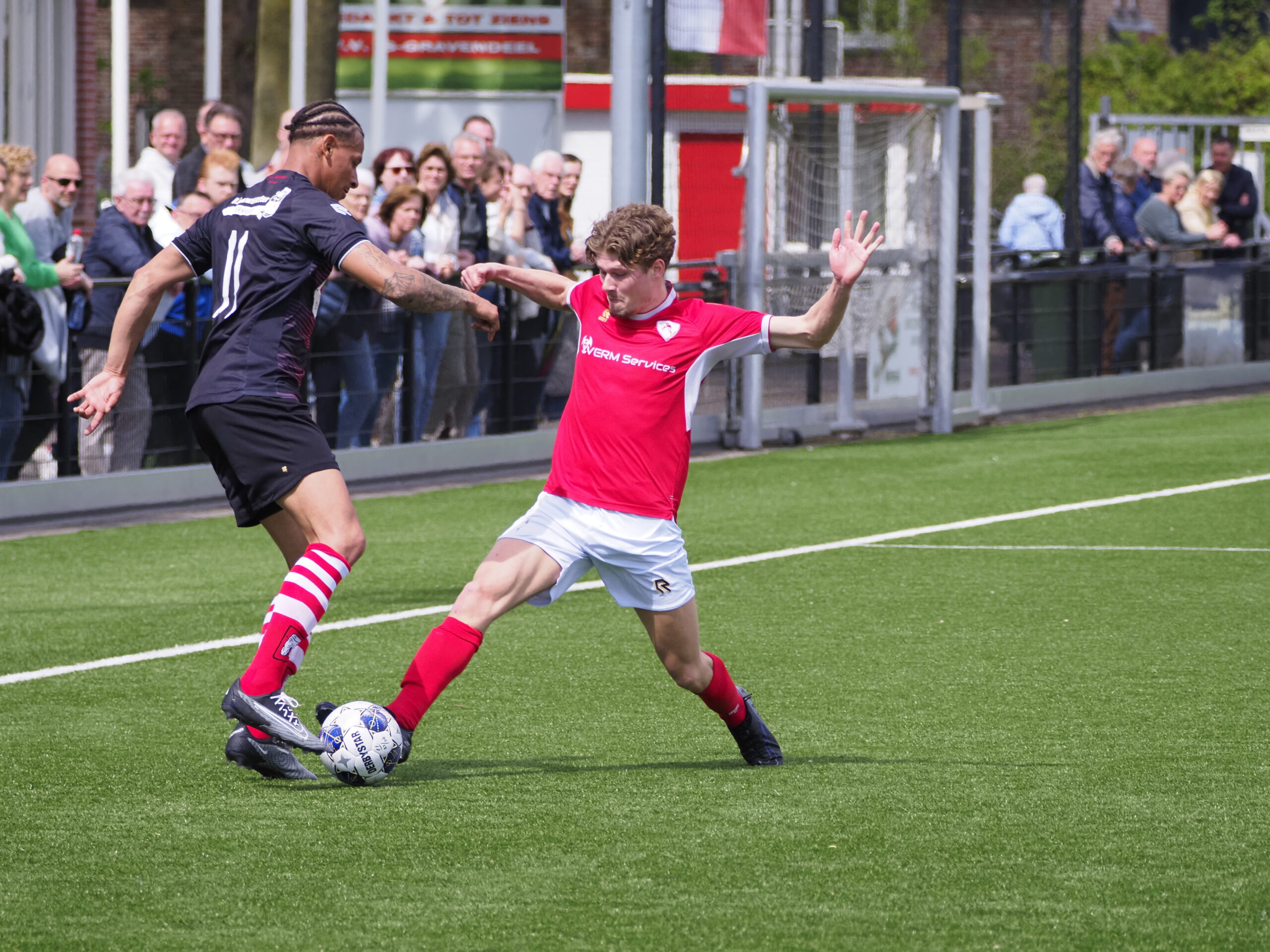 ‘s-Gravendeel in slotfase langs Abbenbroek