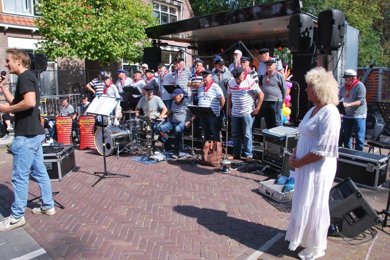 Piershil Open Air: Sfeervol muziekfestival in de Voorstraat