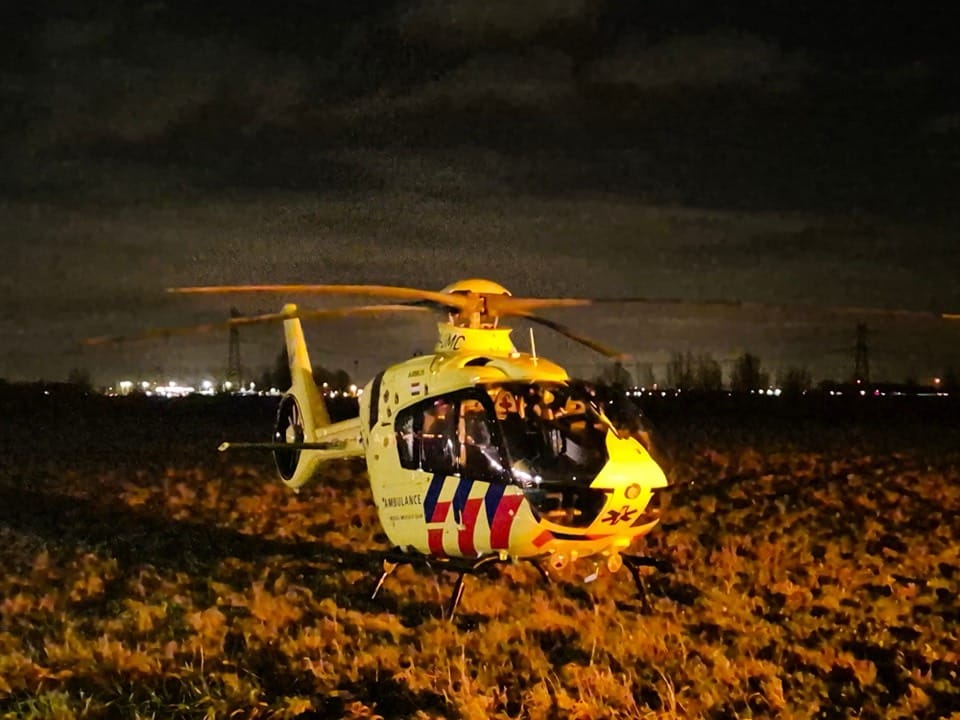 Voetganger zwaargewond bij aanrijding in Mijnsheerenland