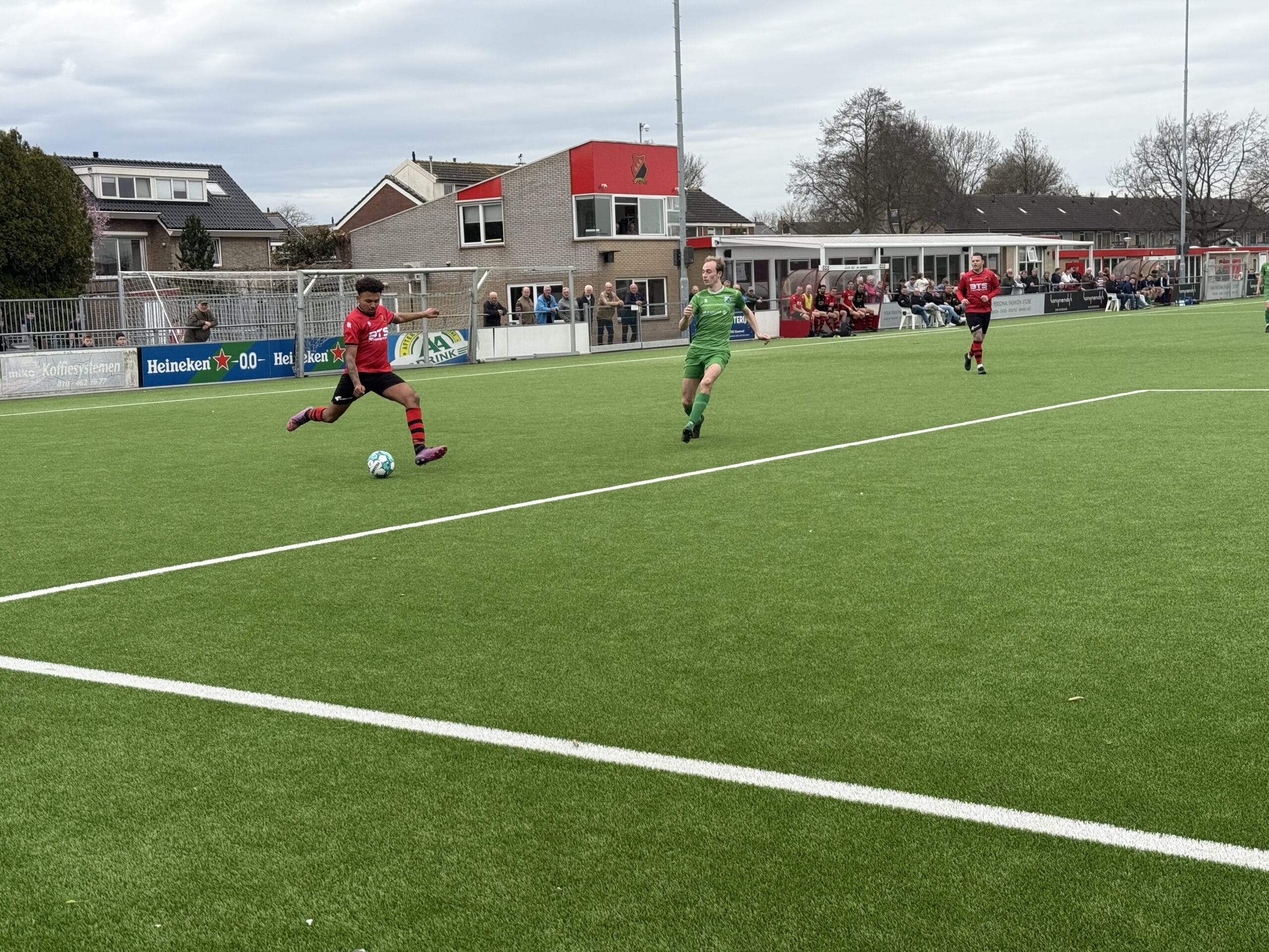 Sterk SSS klimt naar vijfde plek na ruime winst op DBGC