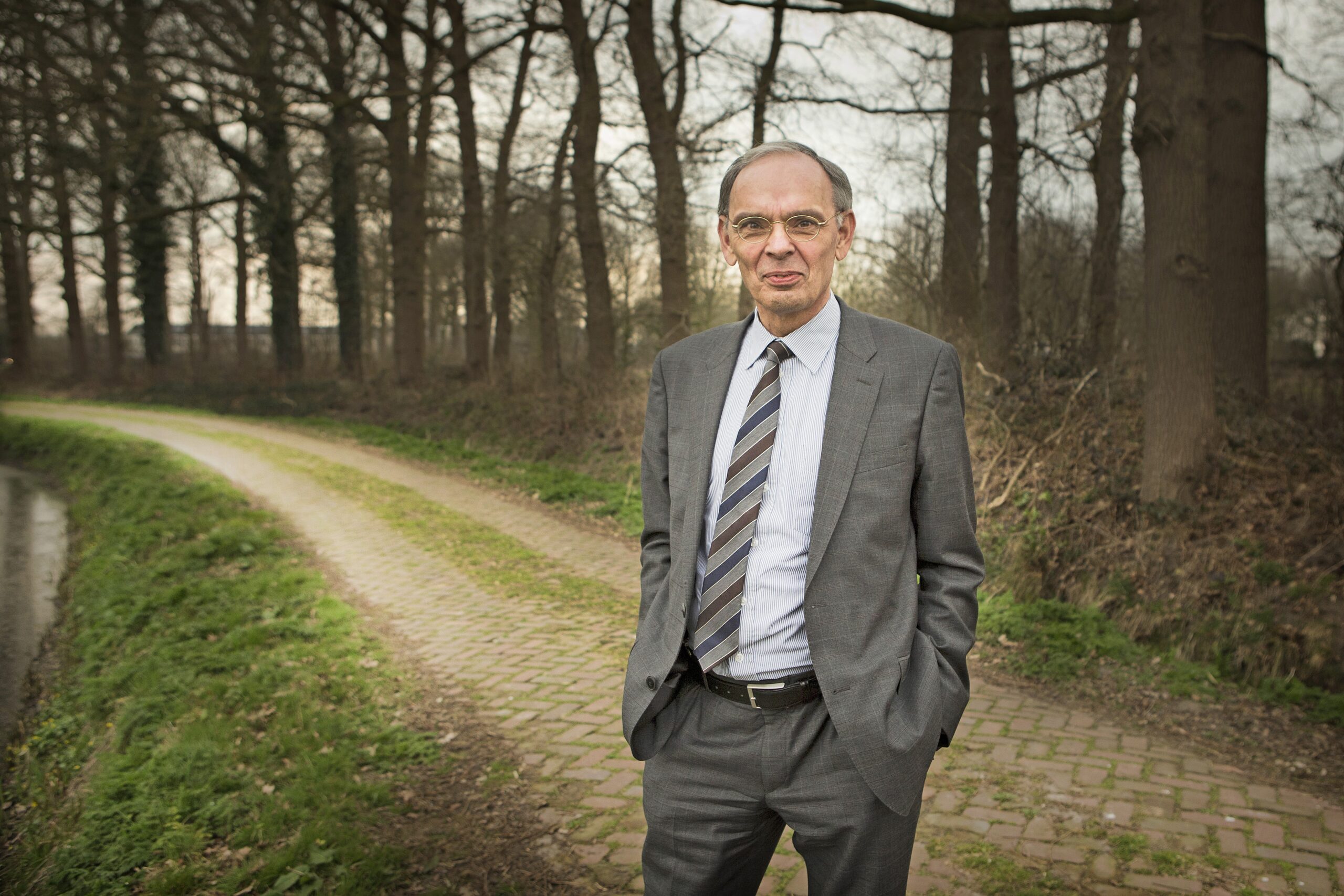 Henk Poot komt naar De Voorhof van de hervormde kerk in Numansdorp