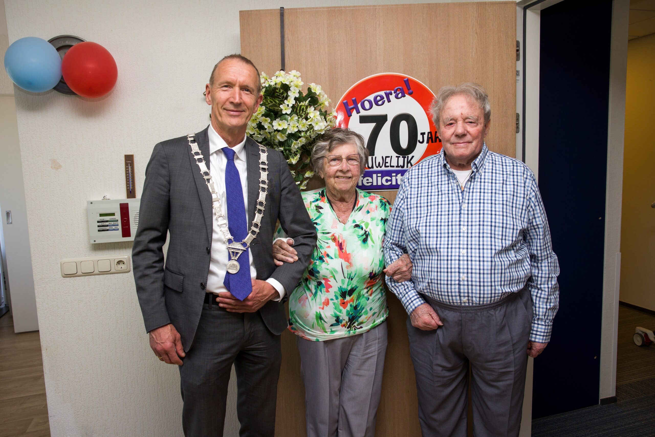 Echtpaar Molendijk-de Pijper uit Piershil viert platina huwelijk