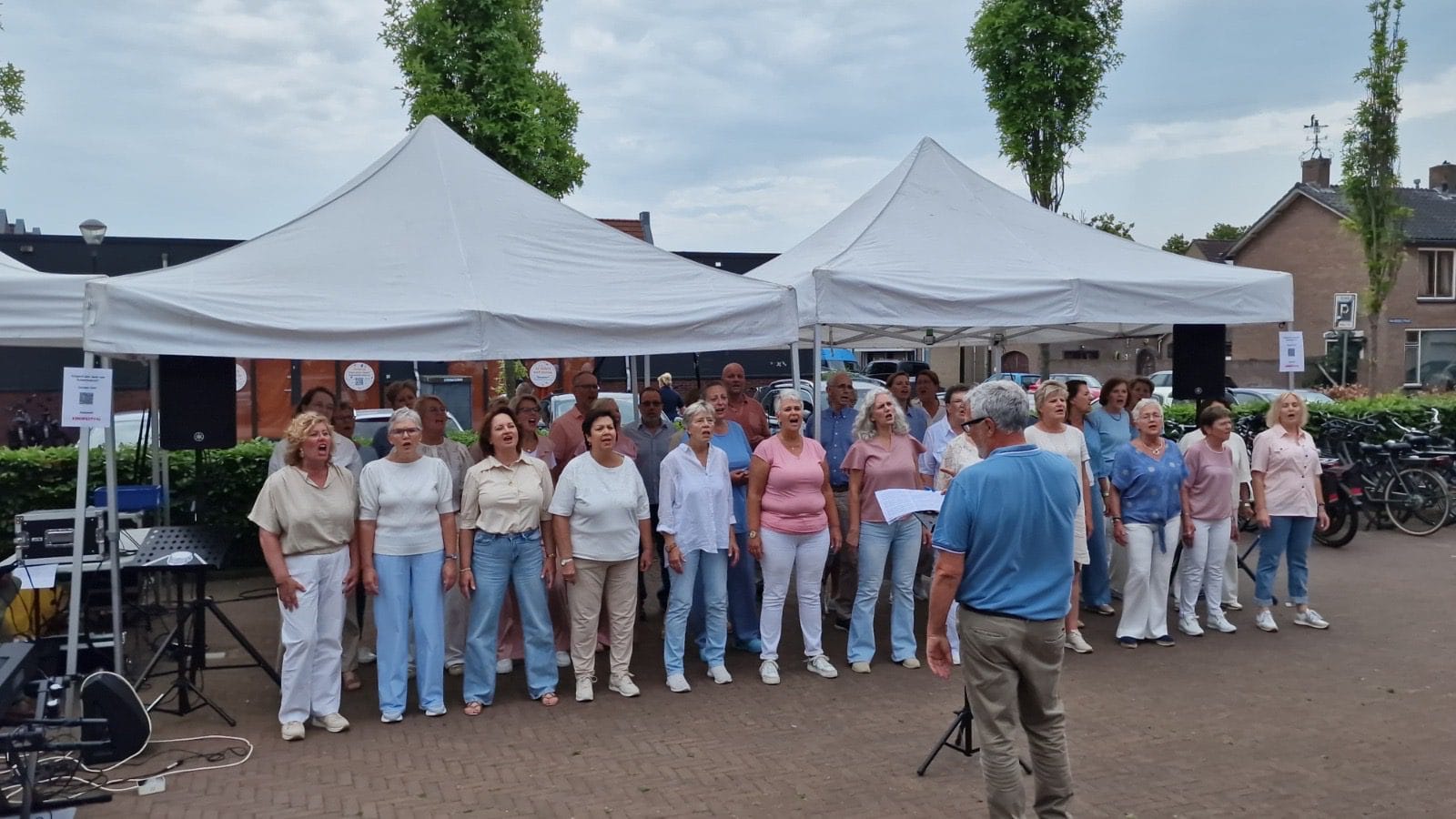 Zonnig korenfestival vult het centrum van Oud-Beijerland met muziek