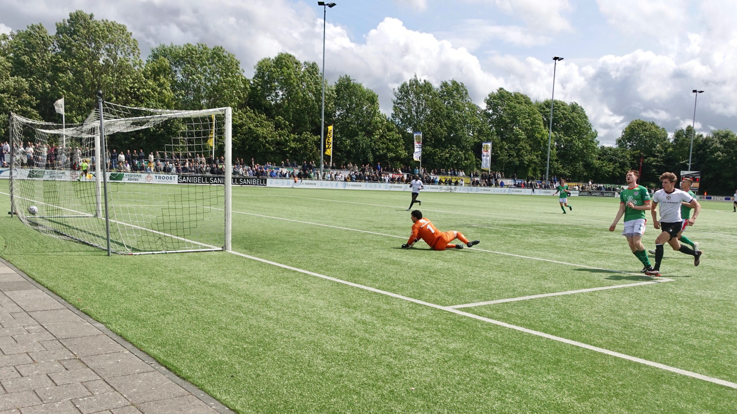 SHO promoveert naar de vierde divisie: missie geslaagd!
