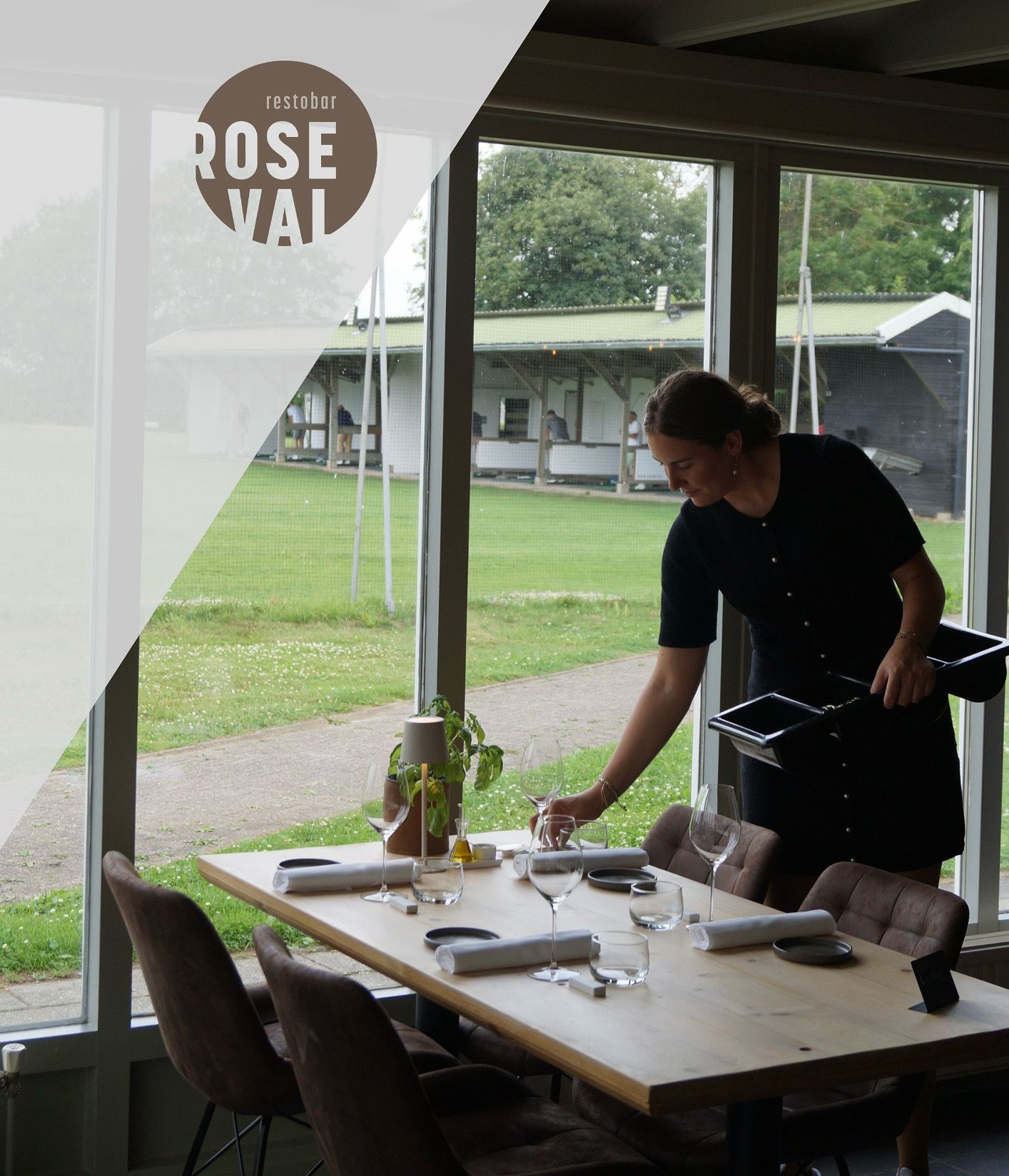 Van lunch tot diner: Ontdek Restobar Roseval aan de driving range op de Strijensche Golfclub