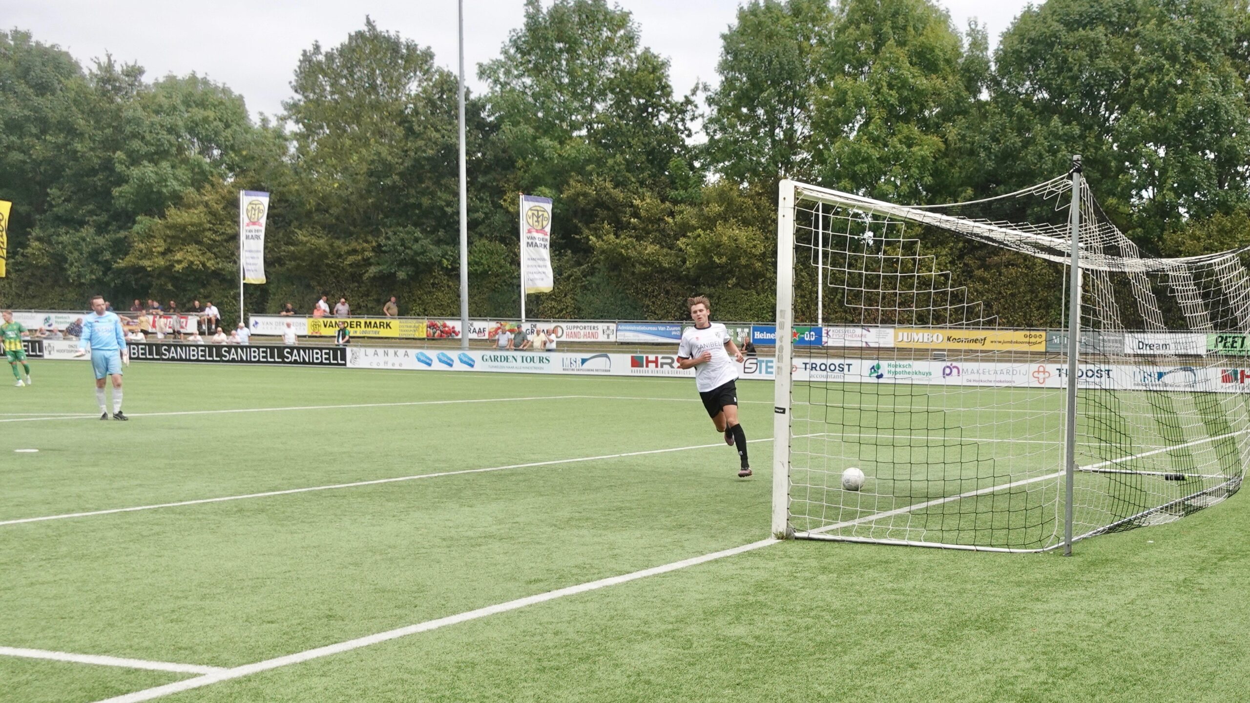 Ruime overwinning voor SHO op Binnenmaas