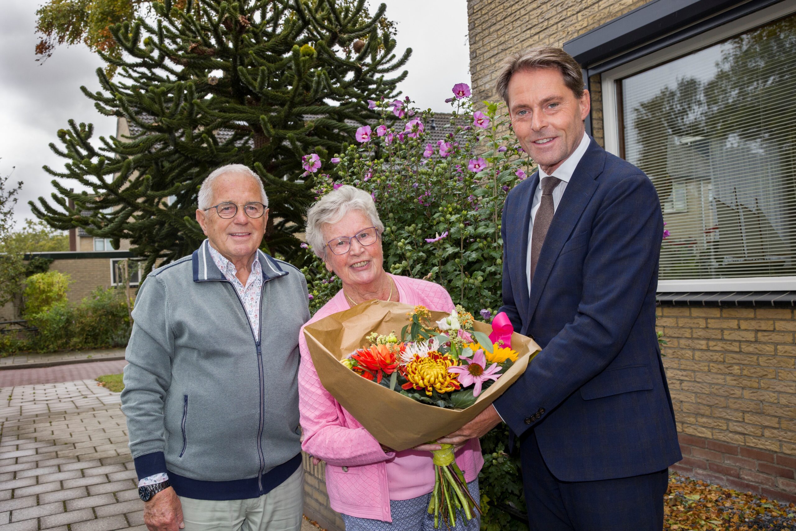 Echtpaar De Vos-Meeldijk uit Oud-Beijerland viert diamanten jubileum