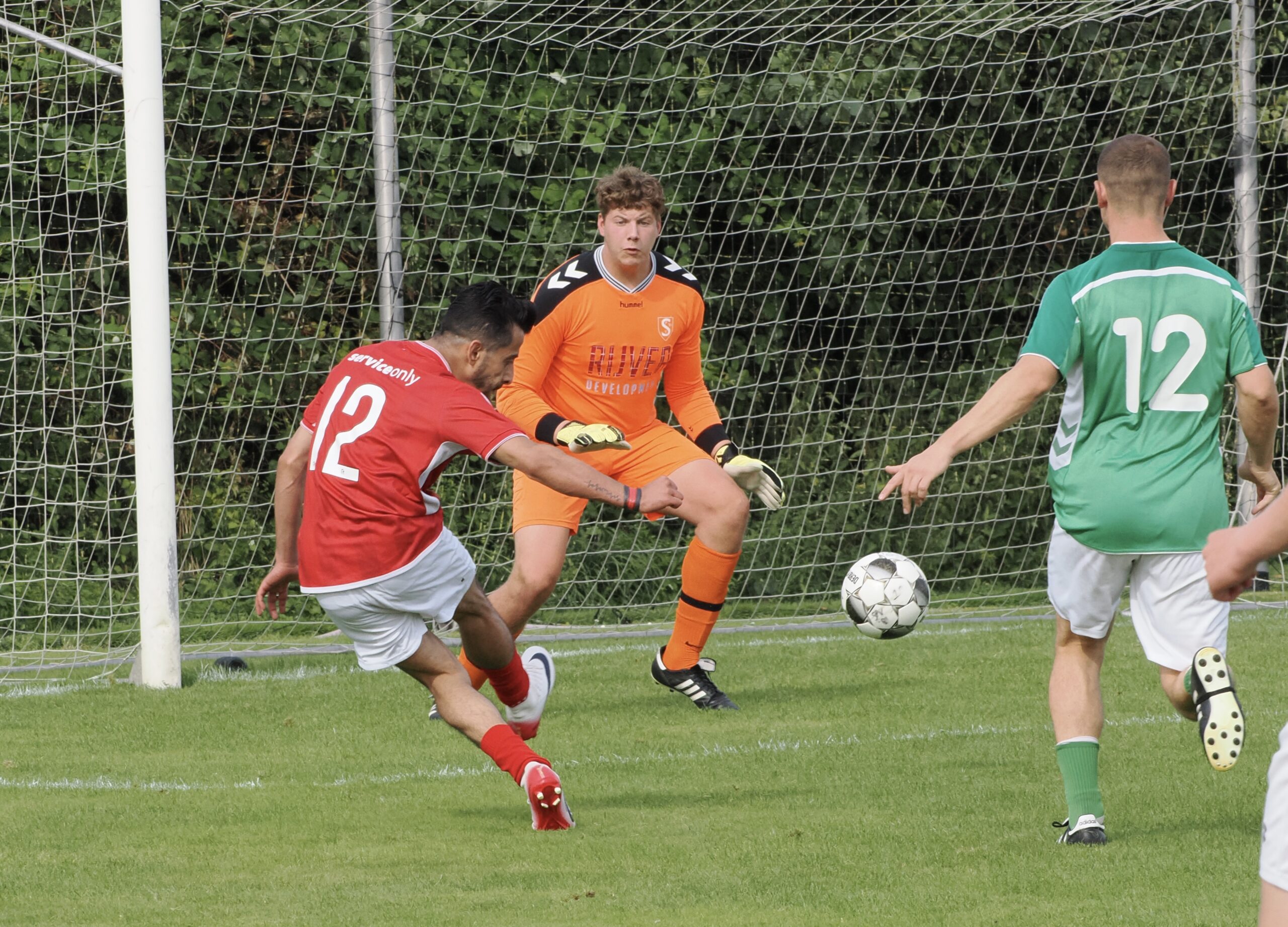 Ruime bekeroverwinning voor ‘s-Gravendeel
