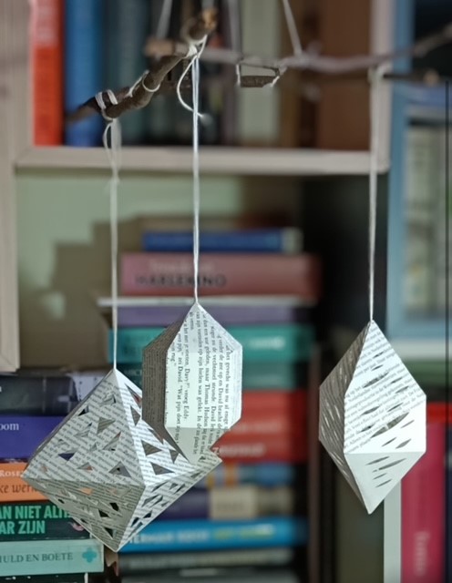 Workshop creatief en duurzaam met afgeschreven (bibliotheek)boeken