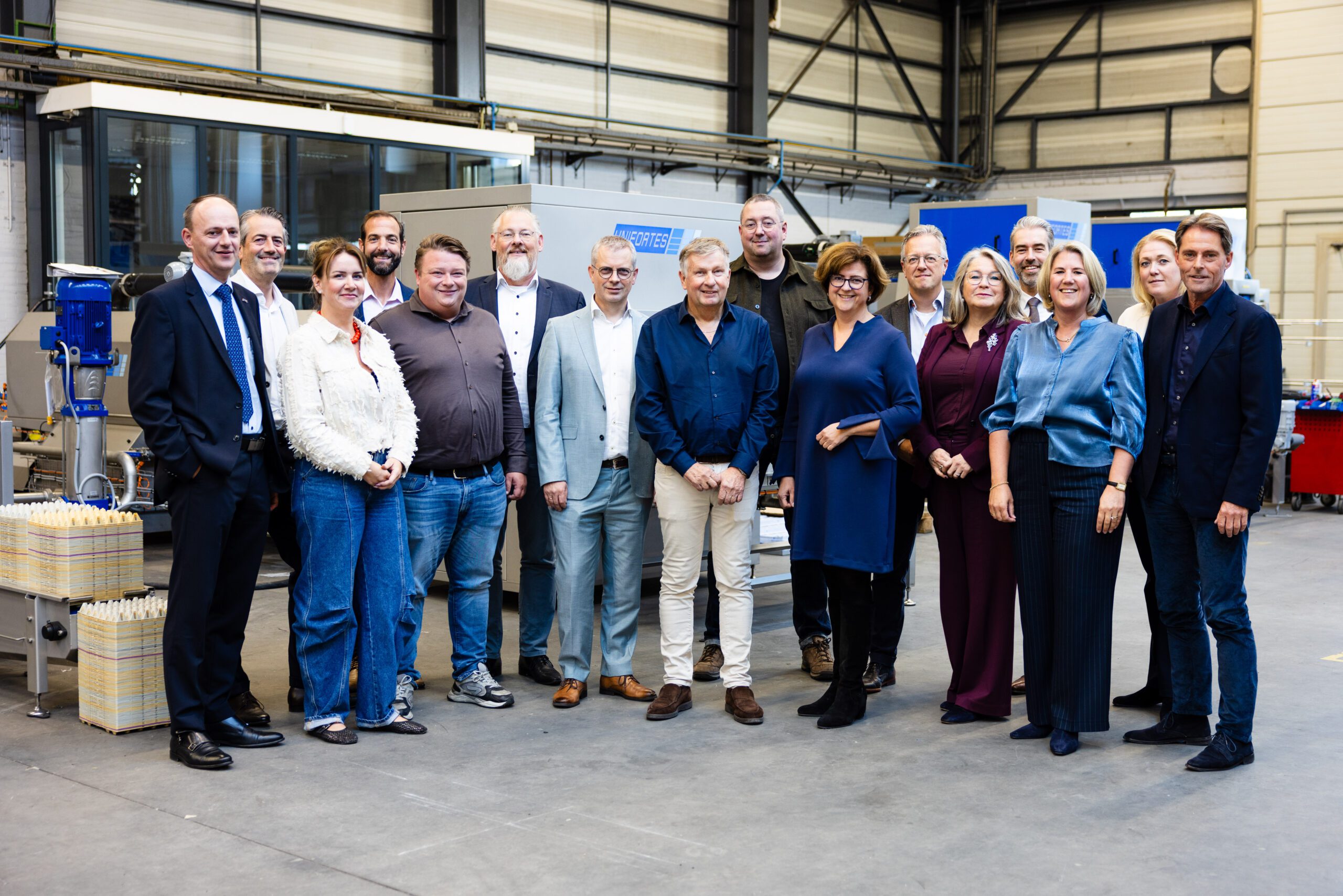 College en ondernemersvereniging Hoeksche Waard bezoeken Ville Group