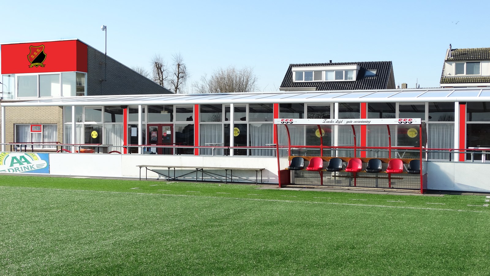 SSS rukt op naar een gedeelde 2e plaats.