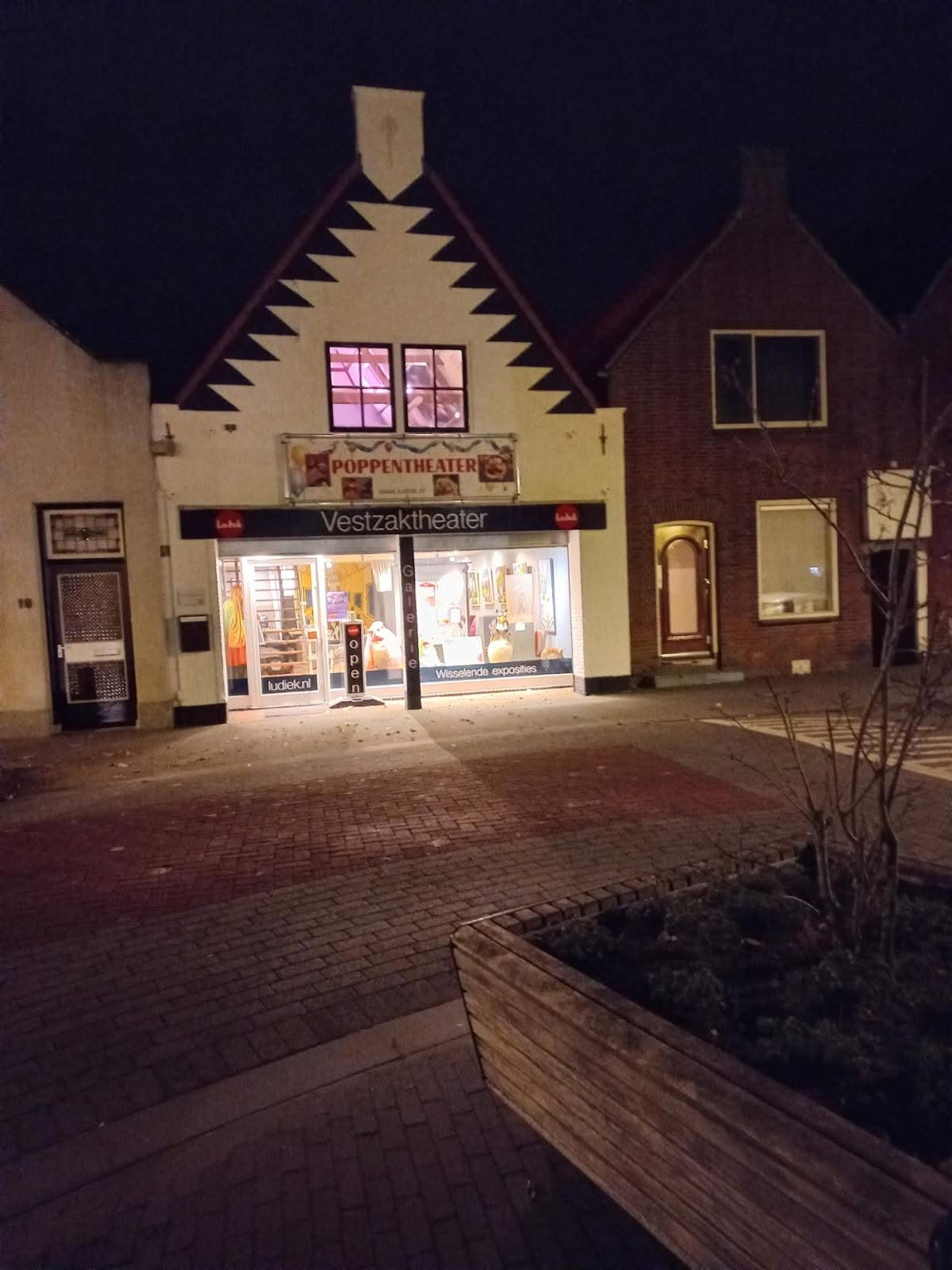 Feestelijke opening Theaterzolder Ludiek met verhalen en muziek