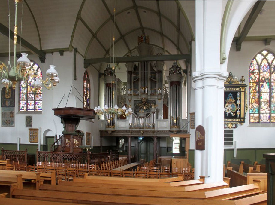 Koor- en samenzangavond in de Dorpskerk van Oud-Beijerland