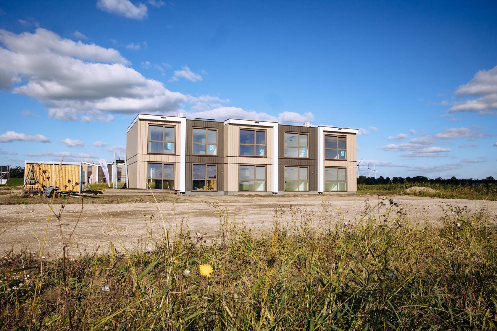 Poll: Waar moeten de 700 noodwoningen komen in de Hoeksche Waard?
