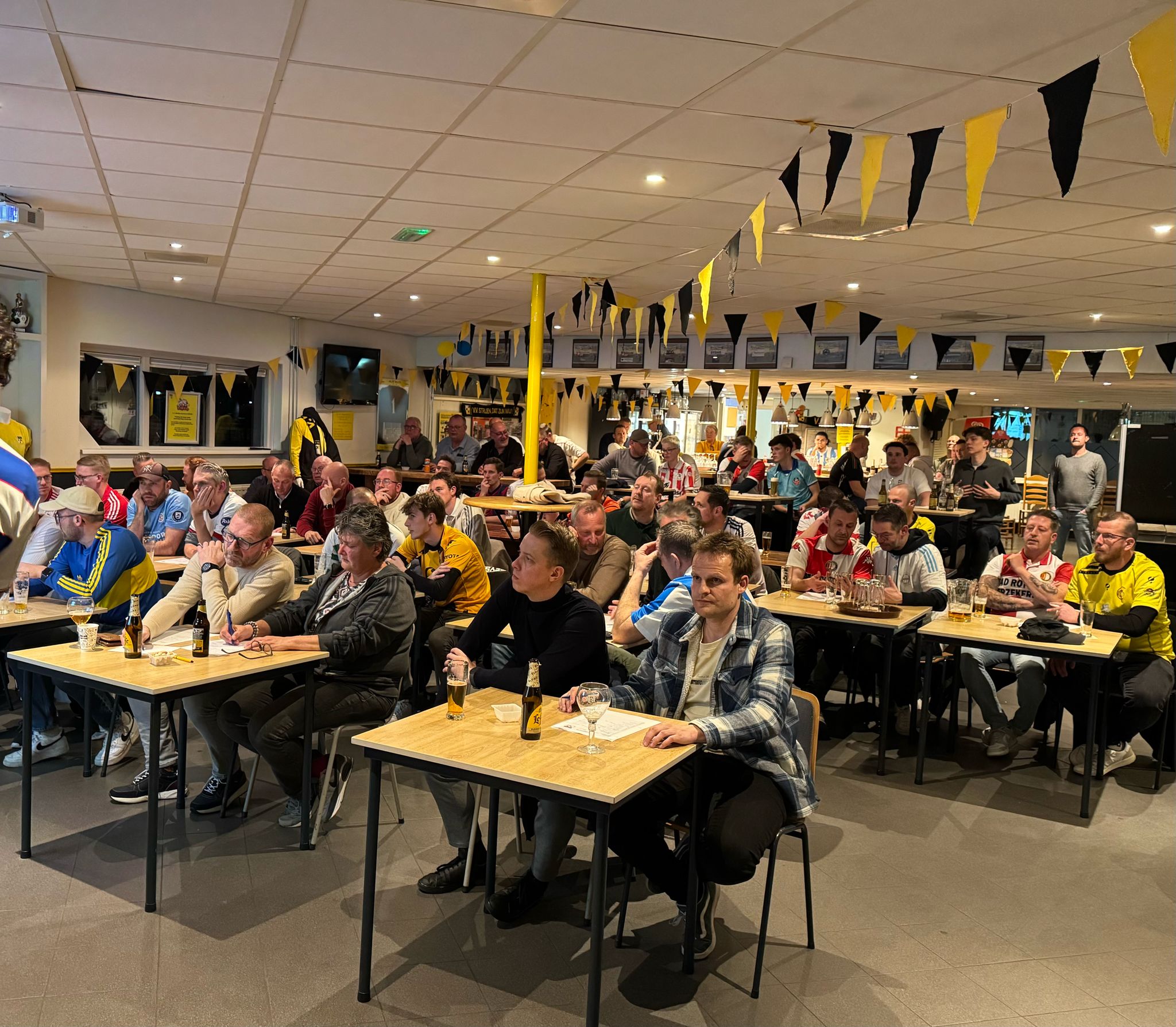 15e editie v.v. Strijen voetbalquiz op vrijdag 6 maart