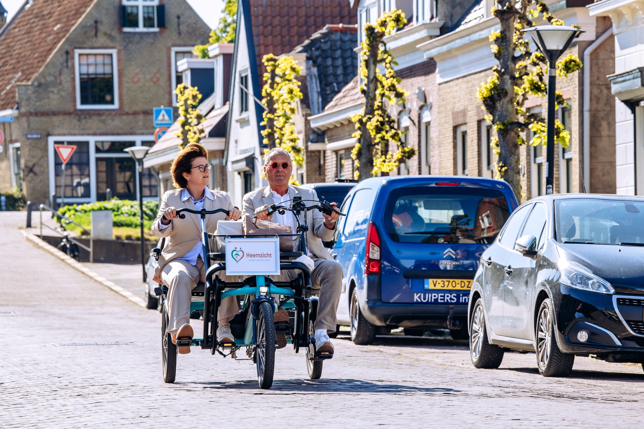 Burgemeester Marian Witte op dorpsbezoek in Piershil: “Verbondenheid maakt indruk”