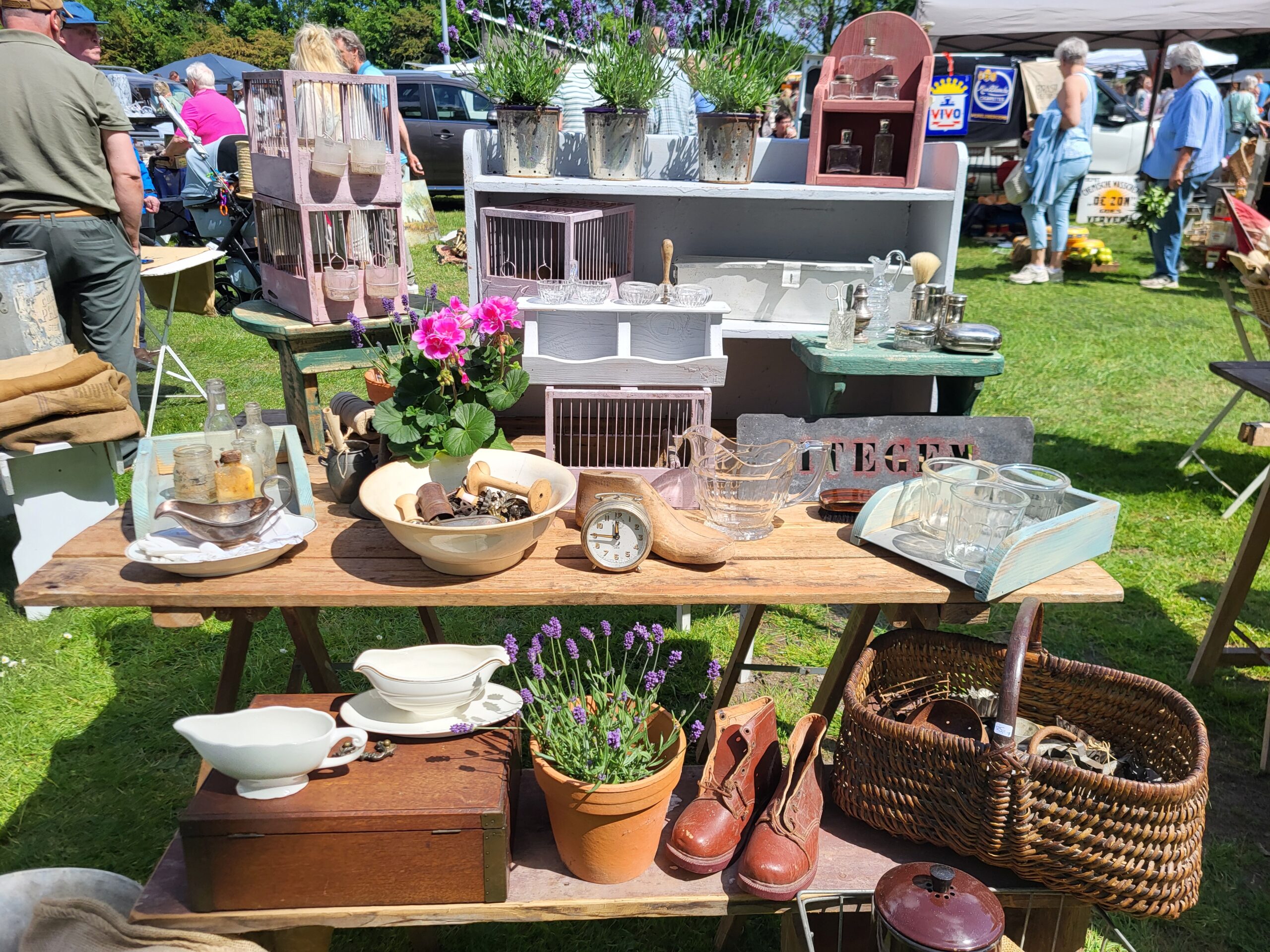 Inschrijving Brocante Markt Klein Frankrijk op het Recreatieoord Binnenmaas start a.s. woensdag