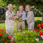 Echtpaar Groenenberg-Leeuwenburgh samen met wethouder Miranda den Tuinder - Foto Arie Kievit