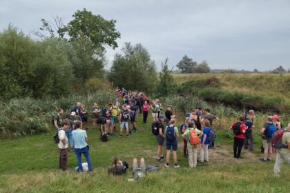 Deelnemers 35e Oeverloop wandelen door Hoeksche Waard