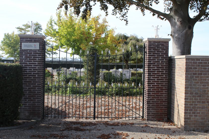 Graven geruimd op begraafplaats Heinenoord