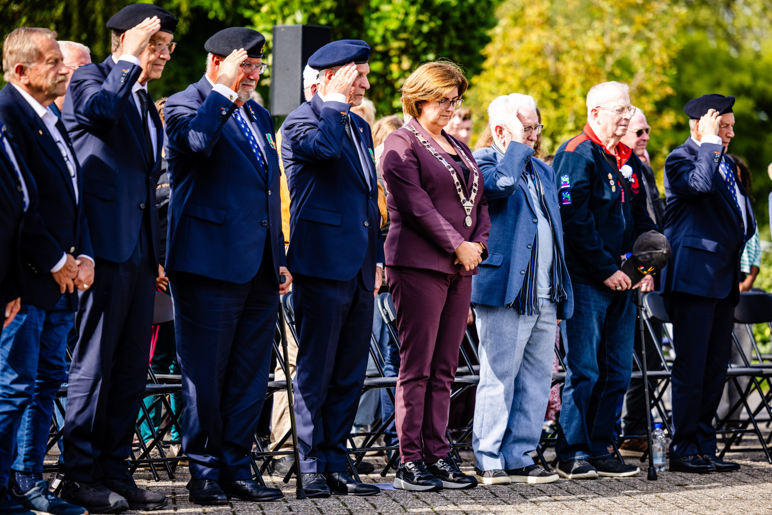 Hoeksche Waard herdenkt slachtoffers bij Indië-monument in Puttershoek