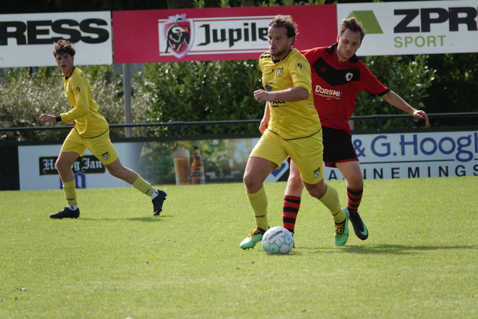 Tienklapper voor v.v. Strijen: overtuigende 10-2 zege op OFB en door in de beker