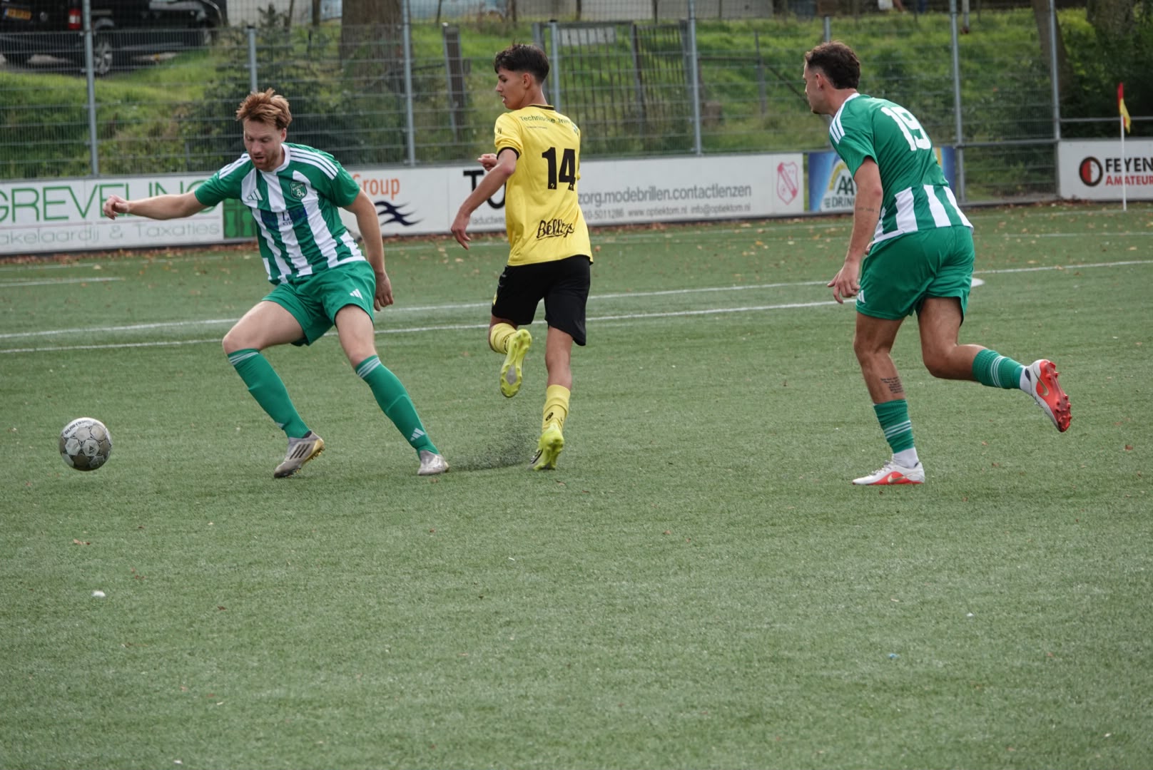 v.v. Strijen weer met beide benen op de grond na nederlaag bij sv Rhoon