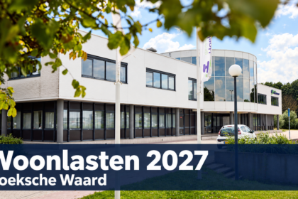 Gemeentehuis Hoeksche Waard met de tekst ‘Woonlasten 2027’.